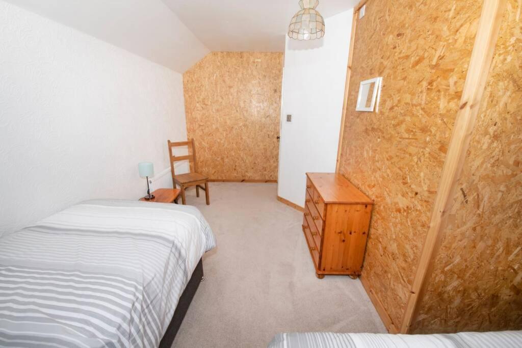The Bungalow At Seaway'S, Sleeps 11 + Driffield Exterior photo