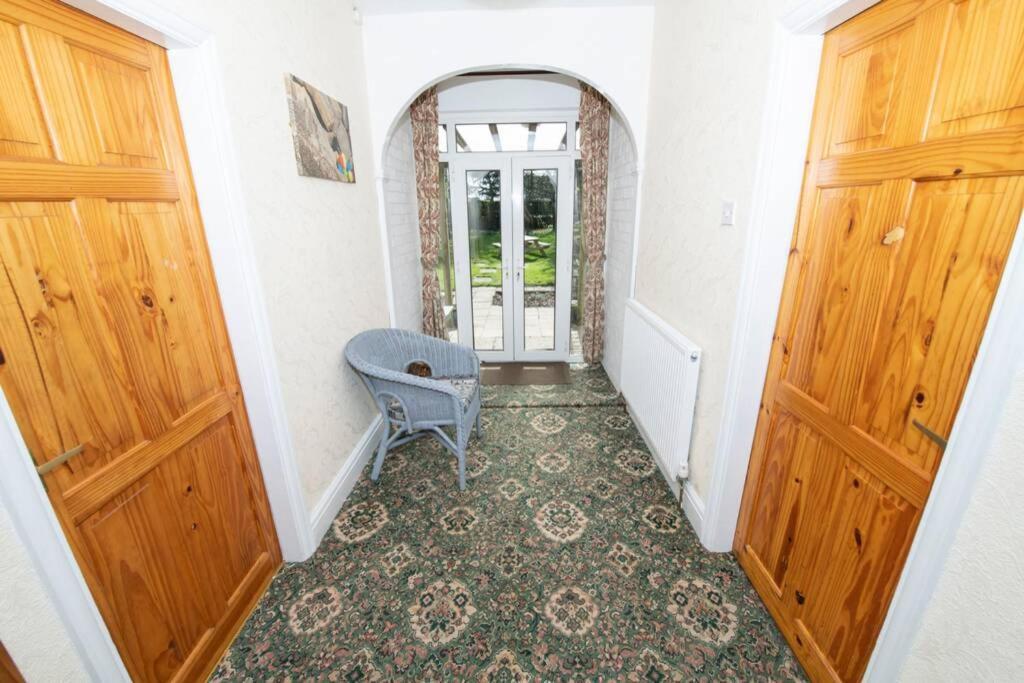 The Bungalow At Seaway'S, Sleeps 11 + Driffield Exterior photo
